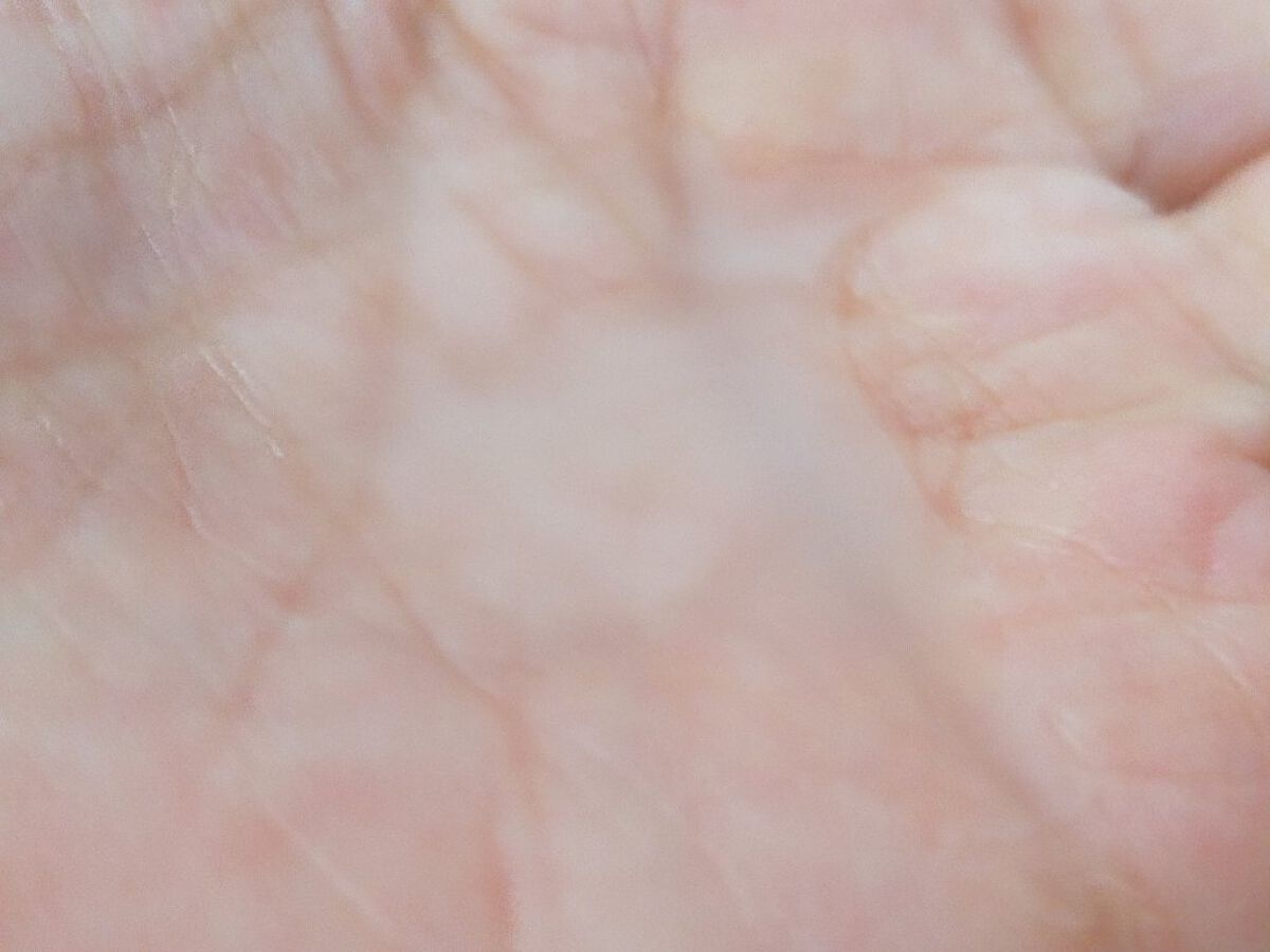 スペシャルジェルクリームN （モイスト）/アクアレーベル/オールインワン化粧品を使ったクチコミ（3枚目）