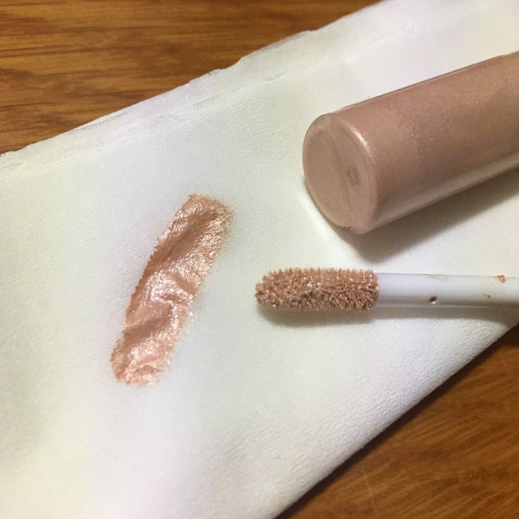 アイグロス S/PAUL & JOE BEAUTE/リキッドアイシャドウを使ったクチコミ（2枚目）