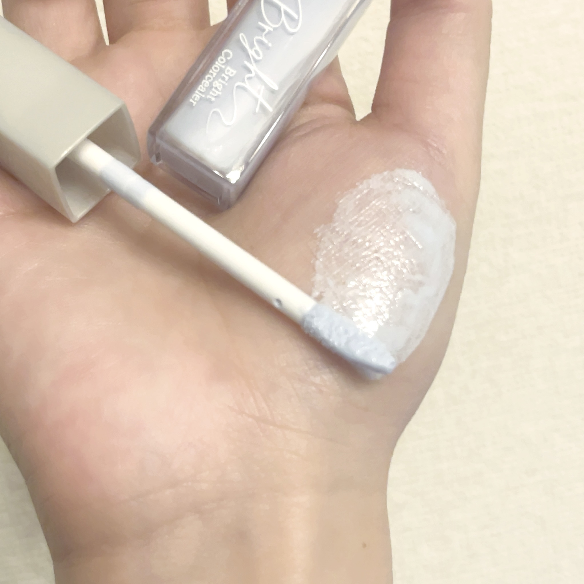 ブライトカラーシーラー/CEZANNE/コンシーラーを使ったクチコミ（2枚目）