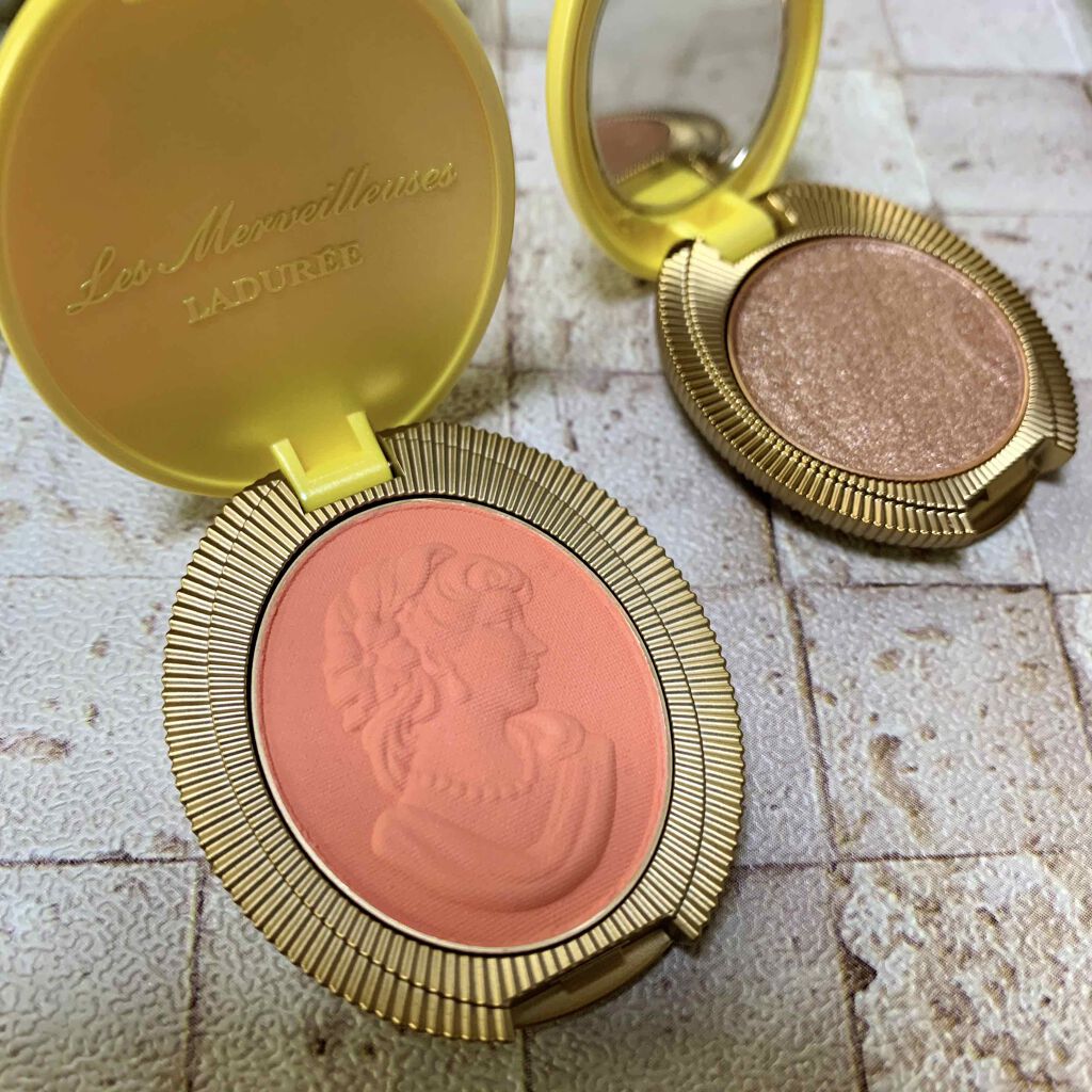 グリタリング アイカラー/レ・メルヴェイユーズ ラデュレ/単色アイシャドウを使ったクチコミ（2枚目）