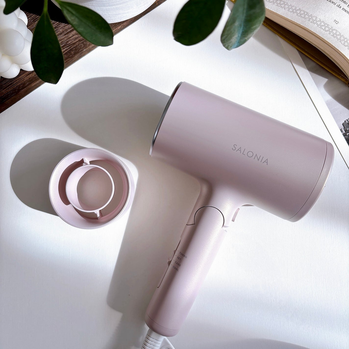 グロッシーケアドライヤー/SALONIA/ドライヤーを使ったクチコミ(2枚目)