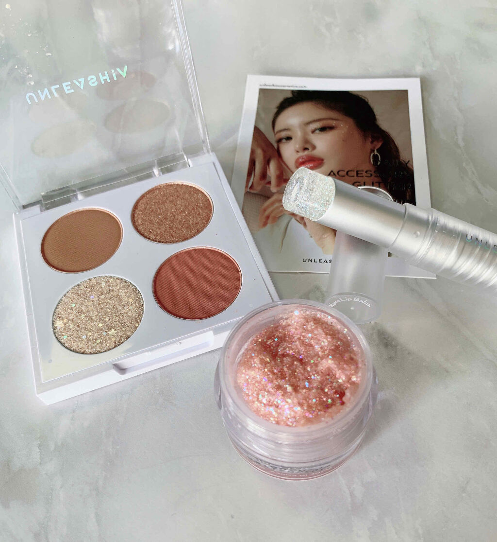 グリッタリーウェブリップバーム/unleashia/リップケアを使ったクチコミ（3枚目）