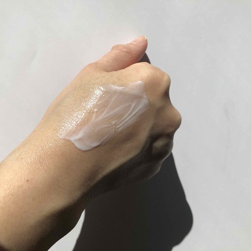 ラグジュアリーホワイト WプロテクトUVプラス/アンプルール/日焼け止めミルクを使ったクチコミ（3枚目）