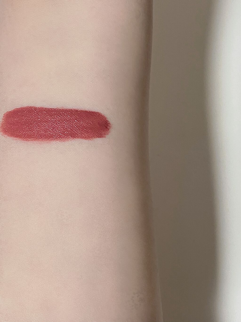 ルージュ ディオール フォーエヴァー リキッド 558 フォーエヴァー グレース/Dior/口紅を使ったクチコミ（2枚目）