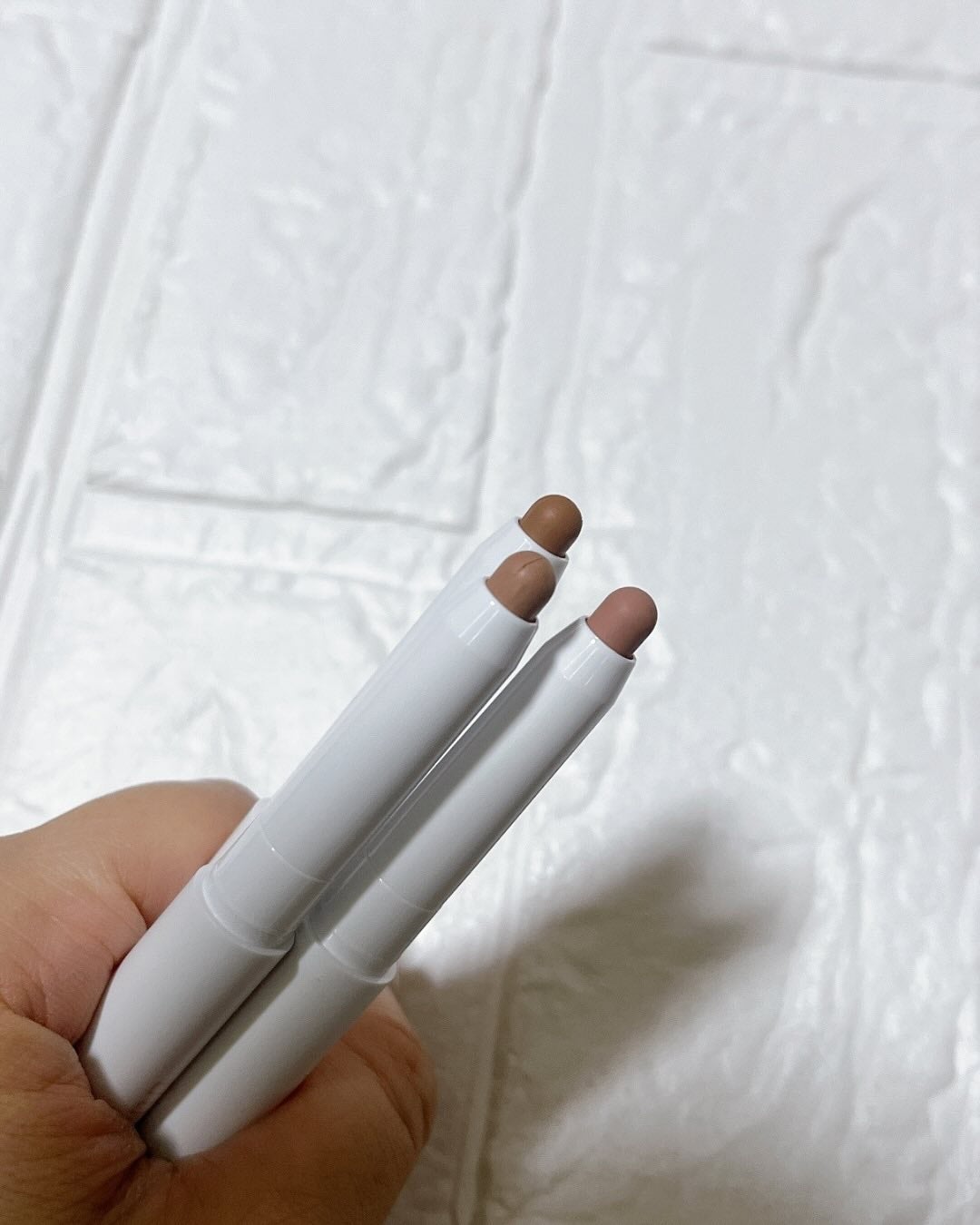 スティックシャドウマット/i’m meme/スティックアイシャドウを使ったクチコミ(3枚目)