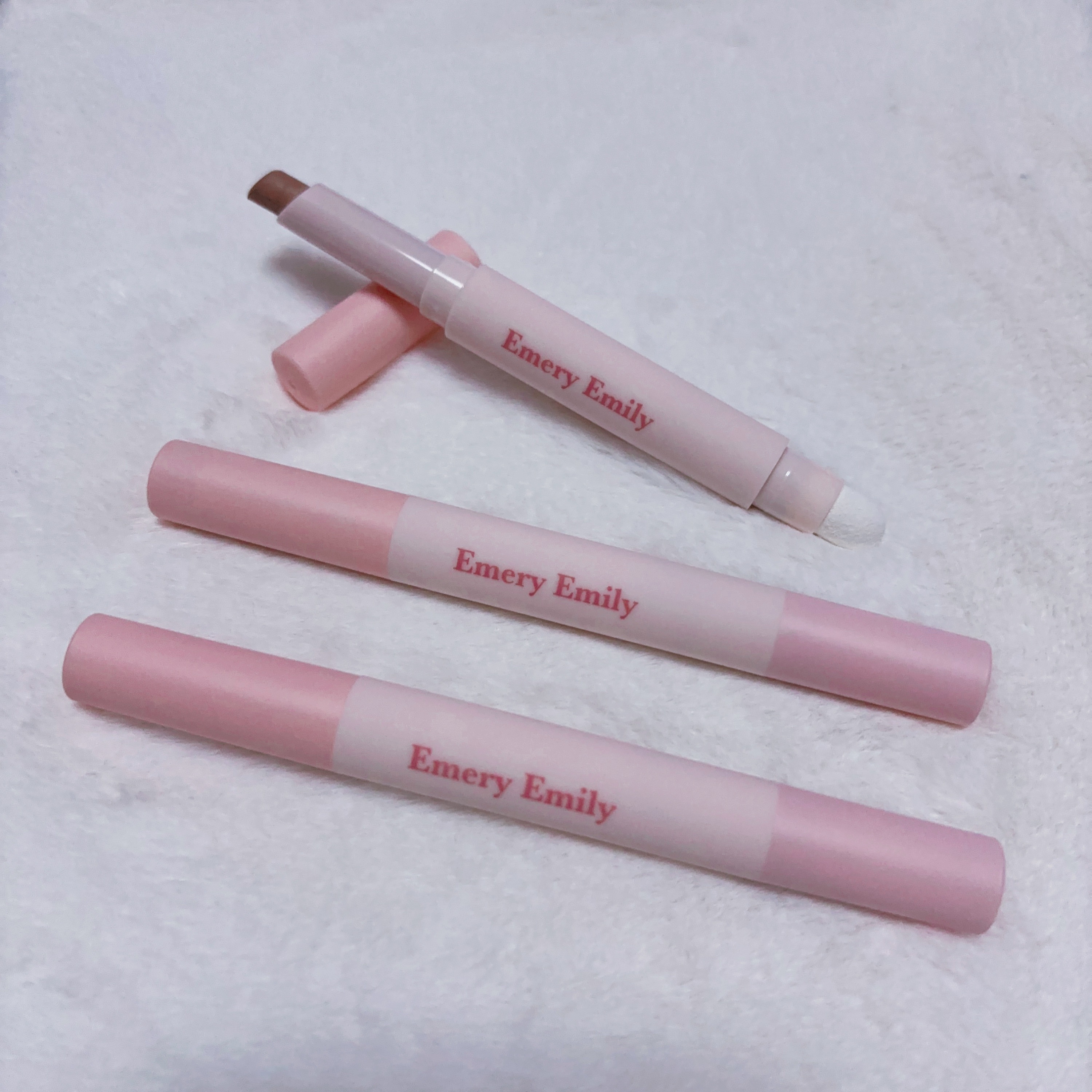 コントゥアスティック 202 クールシェード/Emery Emily/シェーディングを使ったクチコミ（1枚目）