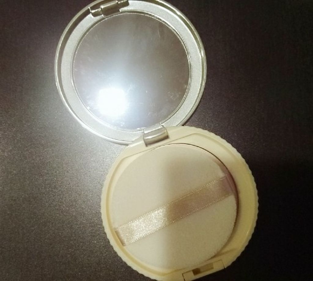 【旧品】マシュマロフィニッシュパウダー/キャンメイク/プレストパウダーを使ったクチコミ（2枚目）