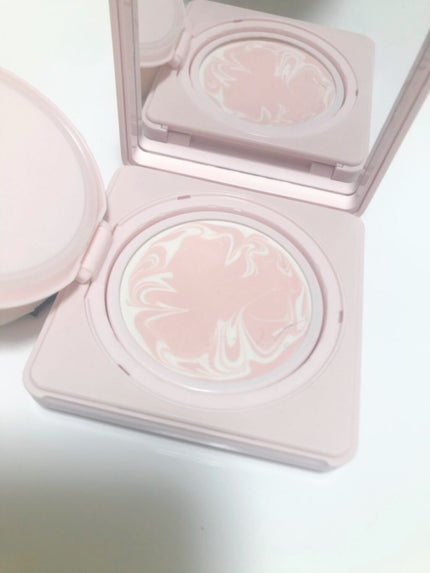 ランタンポレル ブロッサム クリーム コンパクト/GIVENCHY/化粧下地を使ったクチコミ(2枚目)