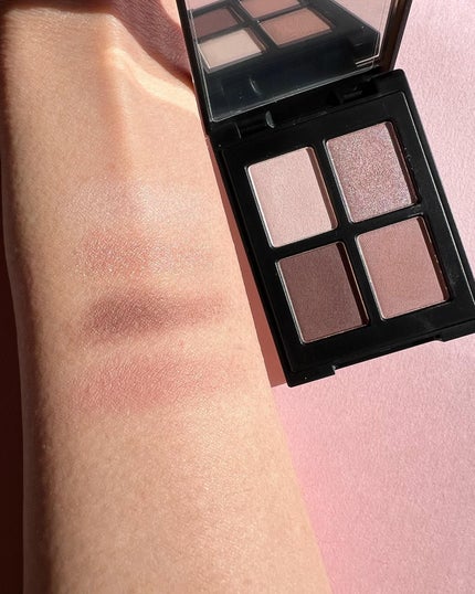 エトワルローズ 4色アイシャドウ/Étoile Rose/アイシャドウパレットを使ったクチコミ(8枚目)