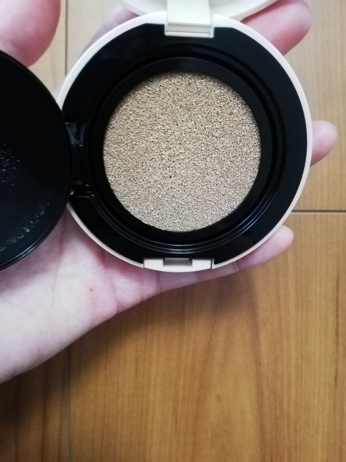 クッションファンデーション 20 自然なオークル系/CEZANNE/クッションファンデーションを使ったクチコミ（3枚目）