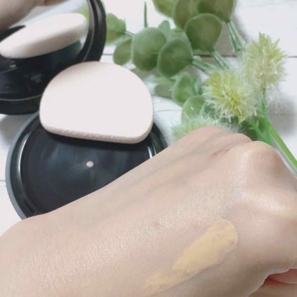 ミネラルリキッドリー ファンデーション SPF22 PA++/MiMC/リキッドファンデーションを使ったクチコミ(3枚目)