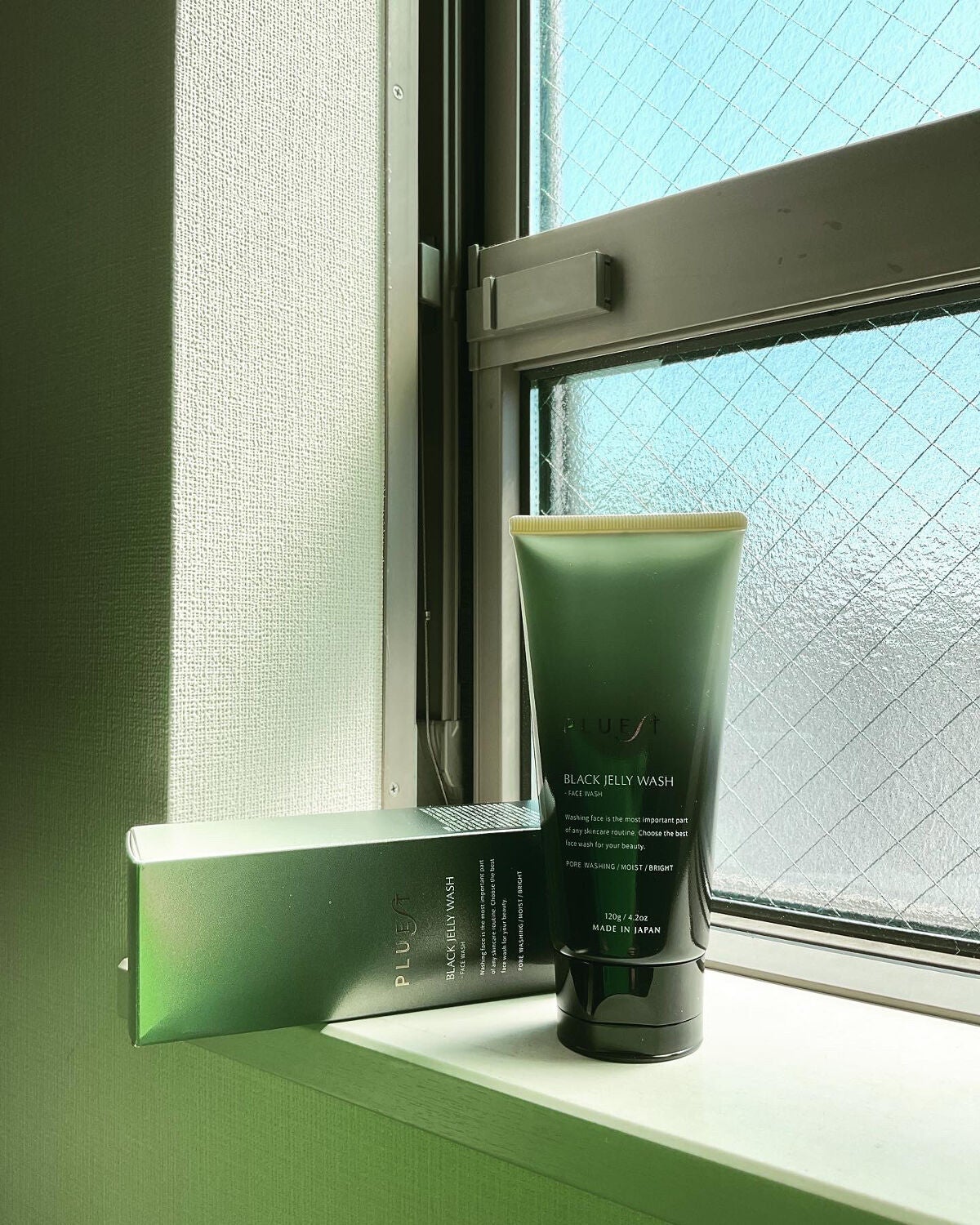 はぴたろう on LIPS 「BlackJellyWashブラックジェリーウォッシュ美容液と..」(2枚目)