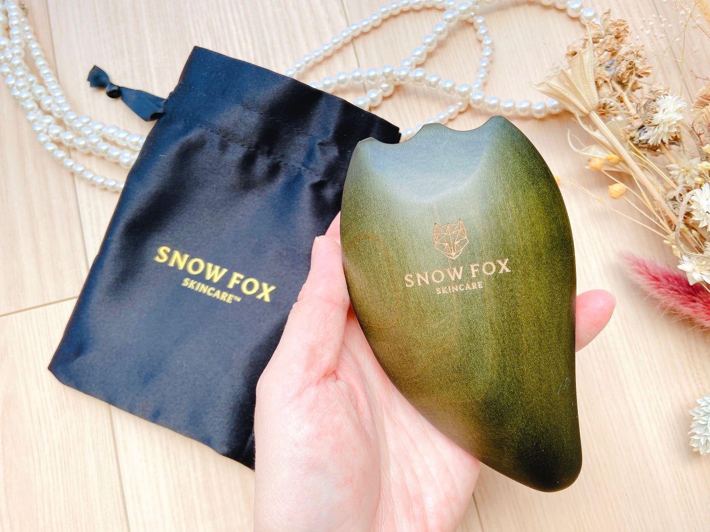 プレミアム FOX カッサ ゴースト ヘアブラシ ブラック/SNOW FOX SKINCARE/ヘアブラシを使ったクチコミ(2枚目)