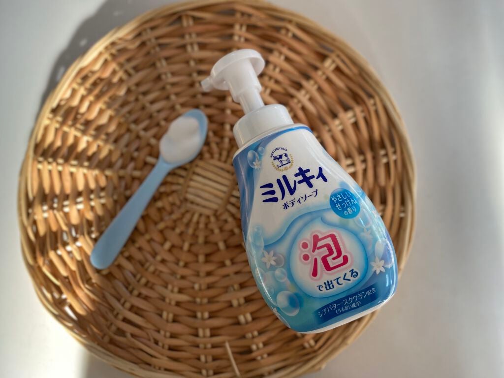 泡で出てくる ミルキィボディソープ やさしいせっけんの香り/ミルキィ/ボディソープを使ったクチコミ(2枚目)