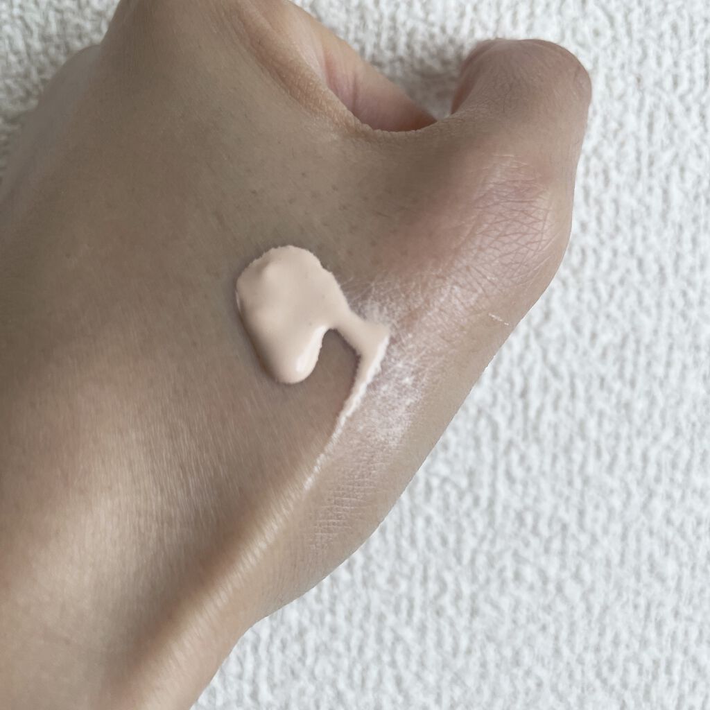 モイスチュアライジング ファンデーション プライマー/PAUL & JOE BEAUTE/化粧下地を使ったクチコミ（2枚目）