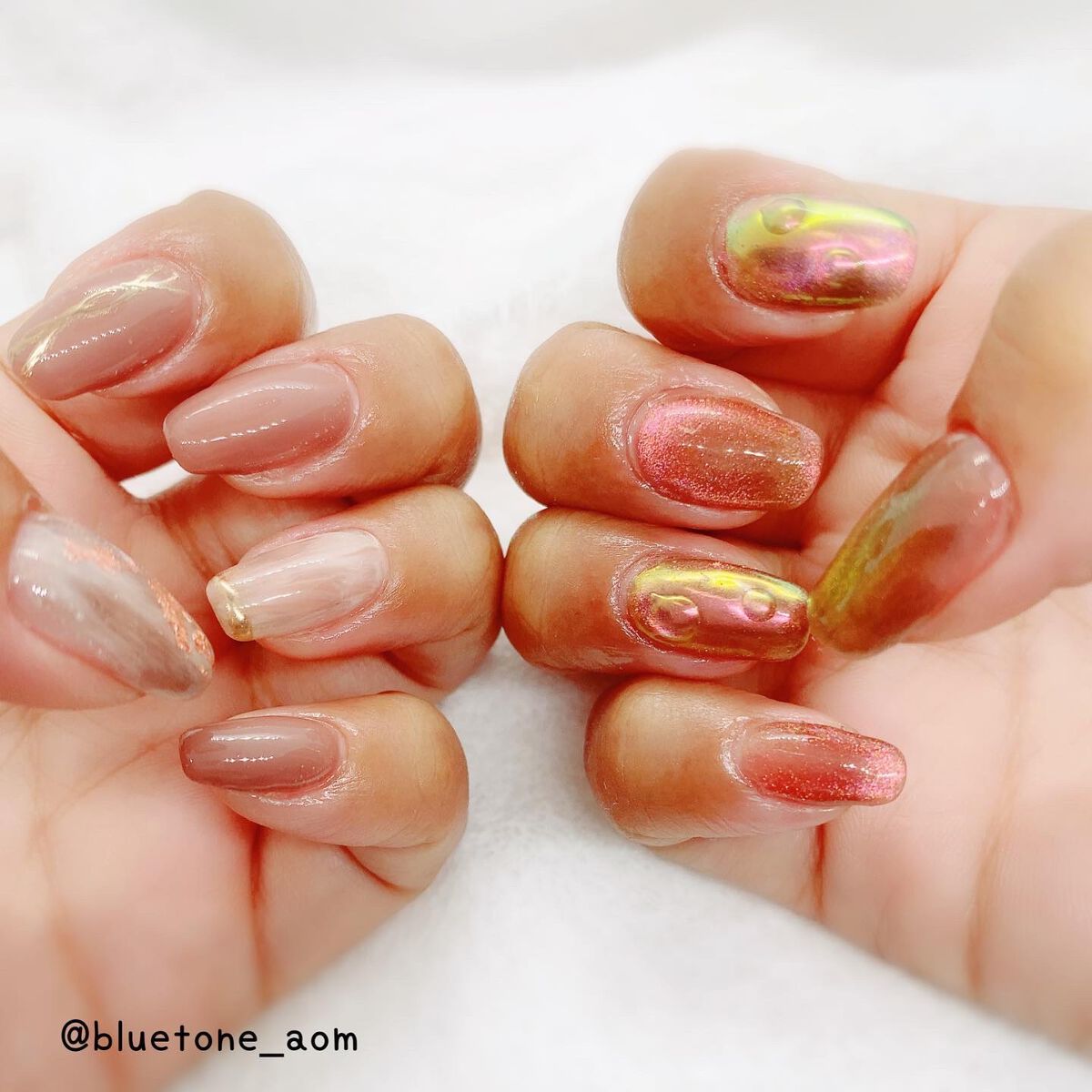 ⋆͛🦖⋆͛aomi on LIPS 「秋イメージの色んなこと詰めまくったアシメネイル!笑左手はダイソ..」(4枚目)