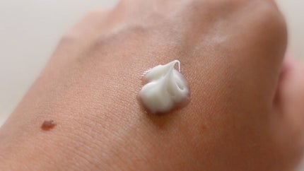 ネロリガーデン リンクルレス アイクリーム/URIID/アイケア・アイクリームを使ったクチコミ(4枚目)