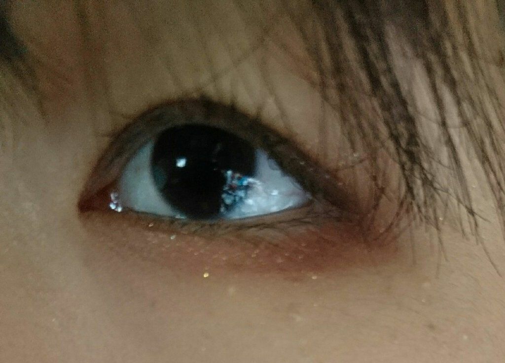 バレンタインボックス3ローズモーメント/VAVI MELLO/アイシャドウパレットを使ったクチコミ（3枚目）