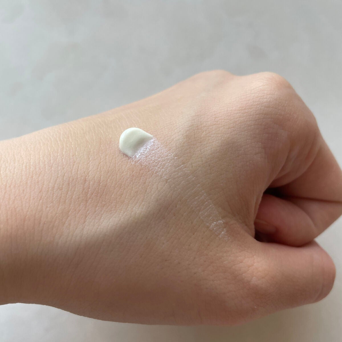 マーメイドスキンジェルUV/キャンメイク/日焼け止めジェルを使ったクチコミ(4枚目)