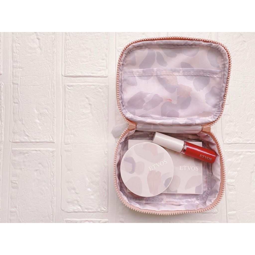 クリスマスコフレ 2021/エトヴォス/メイクアップキットを使ったクチコミ(6枚目)