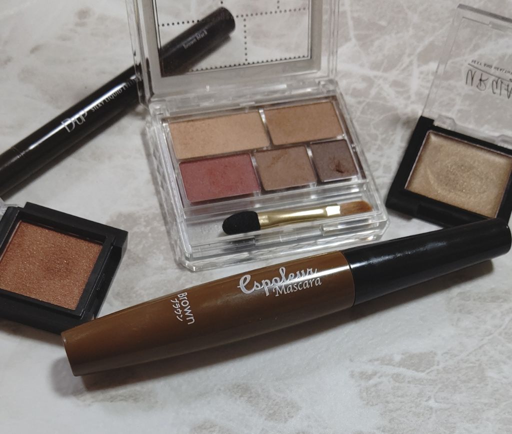 UR GLAM　SELECT EYES/U R GLAM/単色アイシャドウを使ったクチコミ（1枚目）