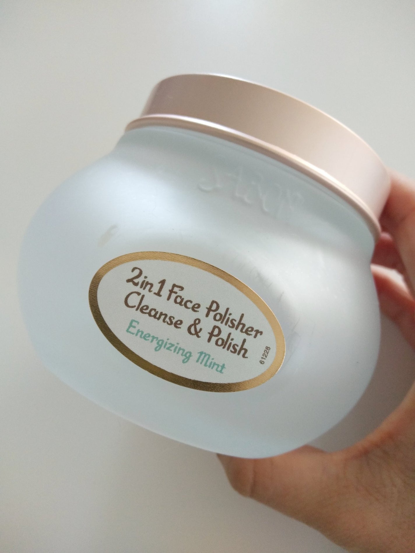 フェイスポリッシャー リフレッシング(ミント)/SABON/スクラブ・ゴマージュを使ったクチコミ(1枚目)