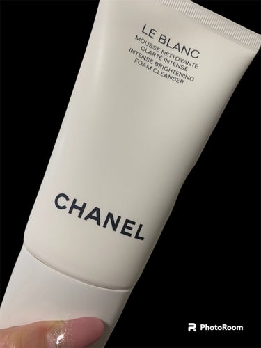 CHANEL ル ブラン フォーム クレンザーのクチコミ「CHANELの洗顔初購入した✨

【使った商品】CHANELル ブラン フォーム クレンザー
.....」（1枚目）