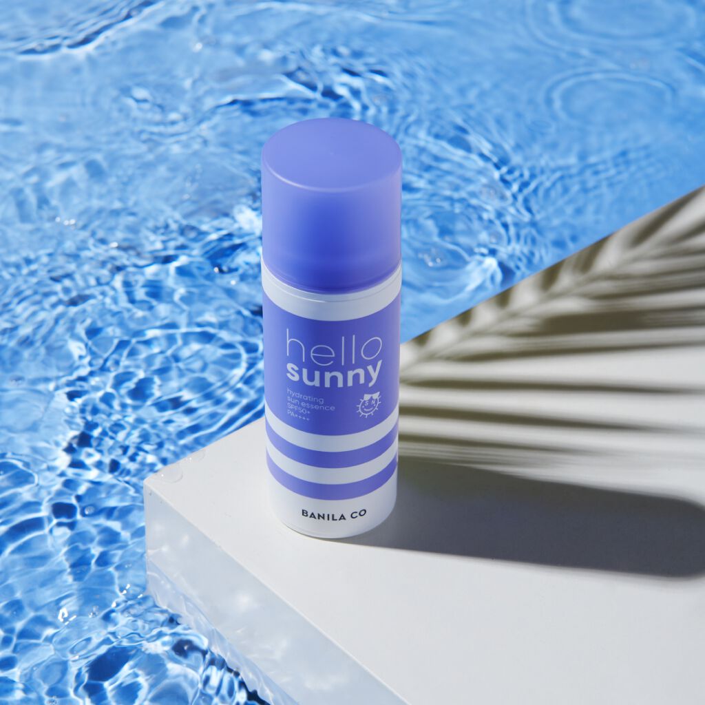 ハローサニー ハイドレイティング サンエッセンス BANILA CO