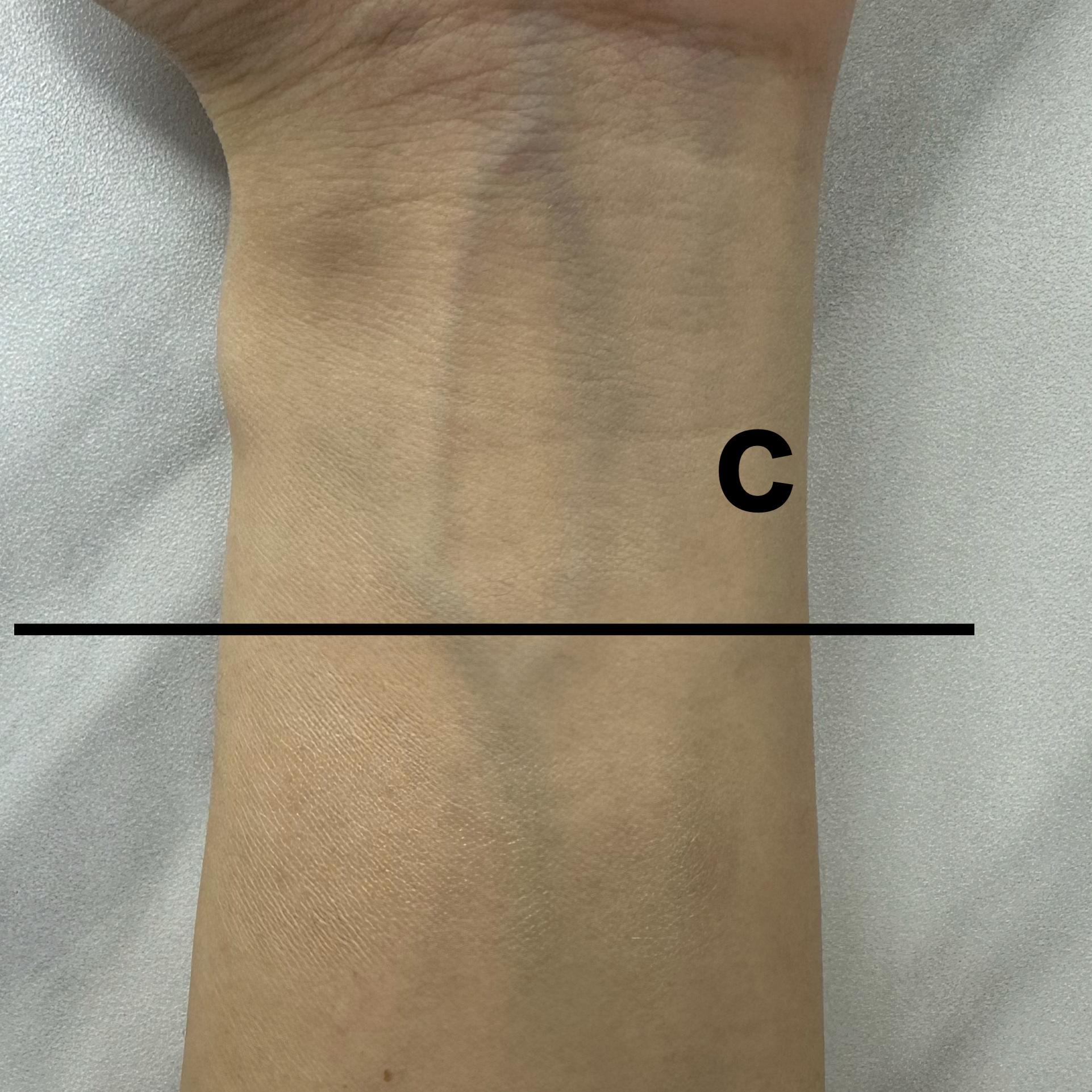 乾燥さん 保湿力スキンケア下地 /乾燥さん/化粧下地を使ったクチコミ（2枚目）