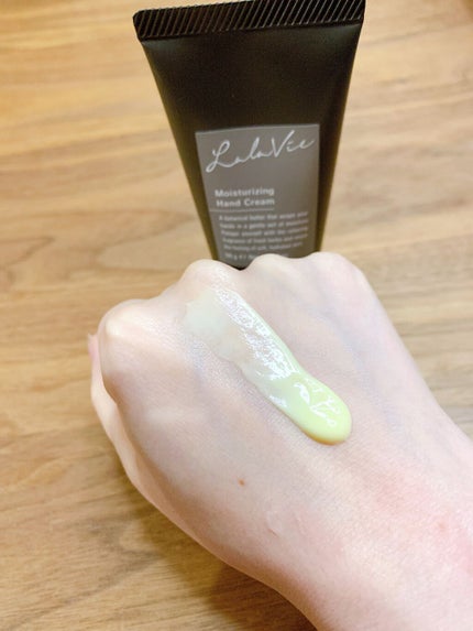 モイスチュアライジング ハンドクリーム/Lala Vie/ハンドクリームを使ったクチコミ(4枚目)
