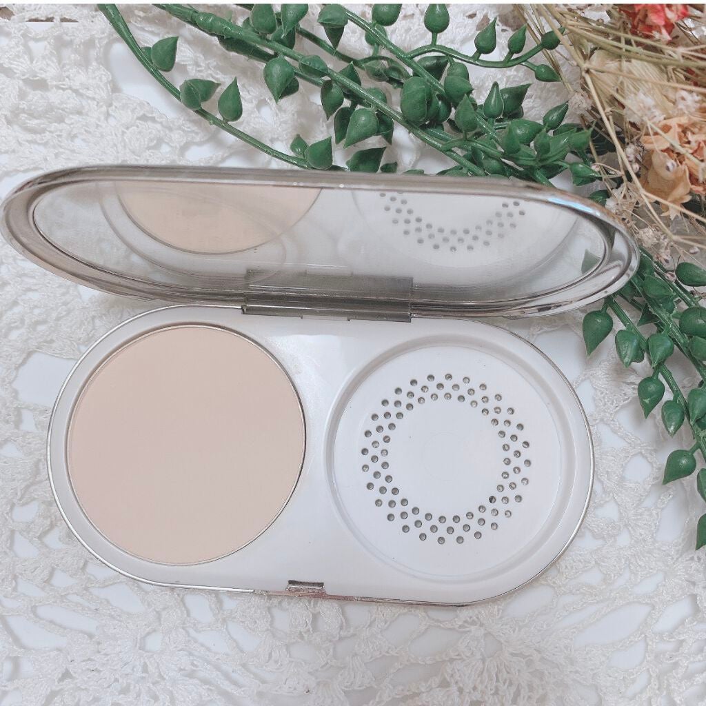 ライトフル C+ SPF 30 ファンデーション/M・A・C/パウダーファンデーションを使ったクチコミ(2枚目)