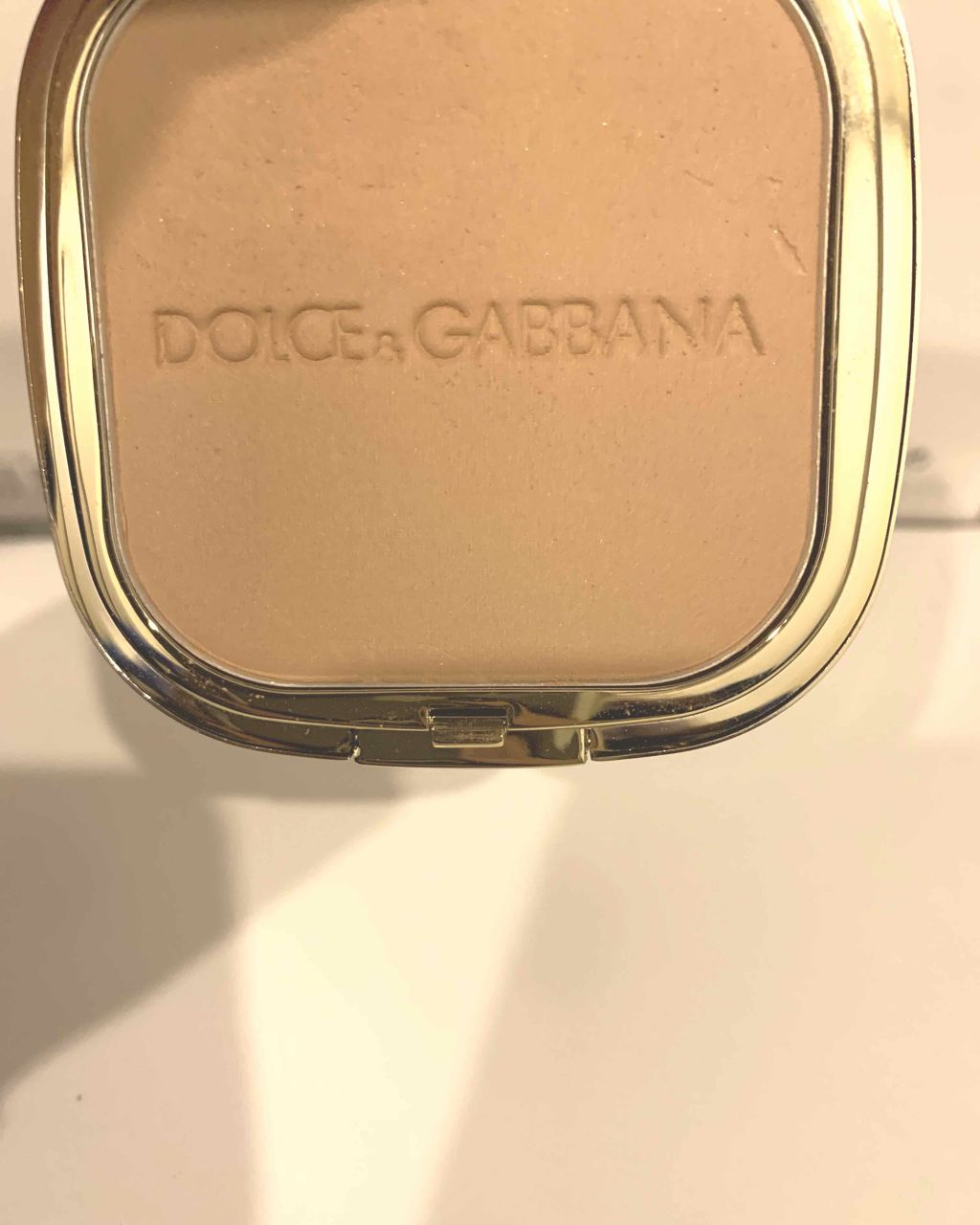 ソーラーグロウ ウルトラライト ブロンジングパウダー/DOLCE&GABBANA BEAUTY/ブロンザーを使ったクチコミ（2枚目）