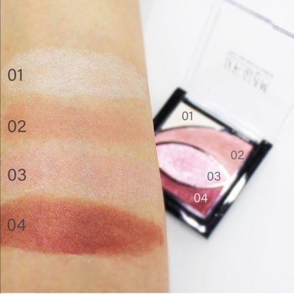 UR GLAM VELVET EYE COLOR PALETTE/U R GLAM/アイシャドウパレットを使ったクチコミ(3枚目)