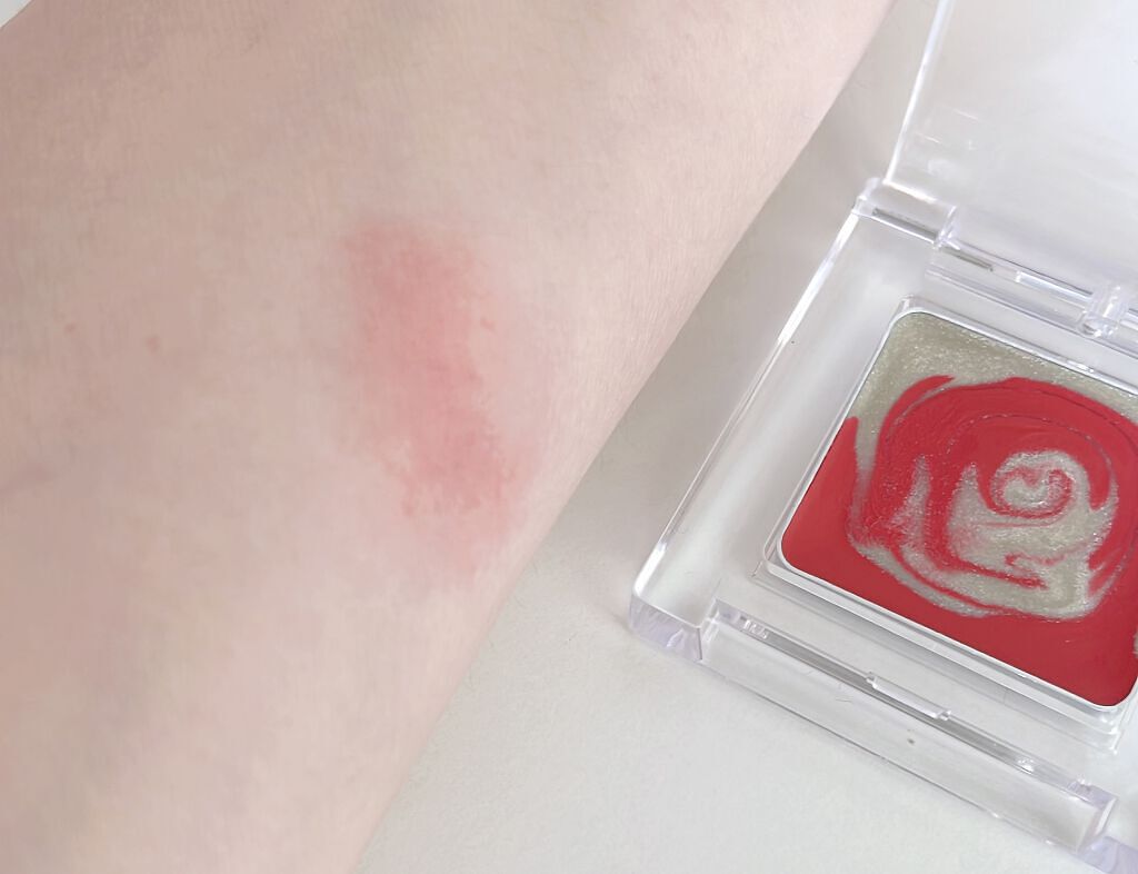 マルチプルカラー/IMA RED/ジェル・クリームアイシャドウを使ったクチコミ（3枚目）