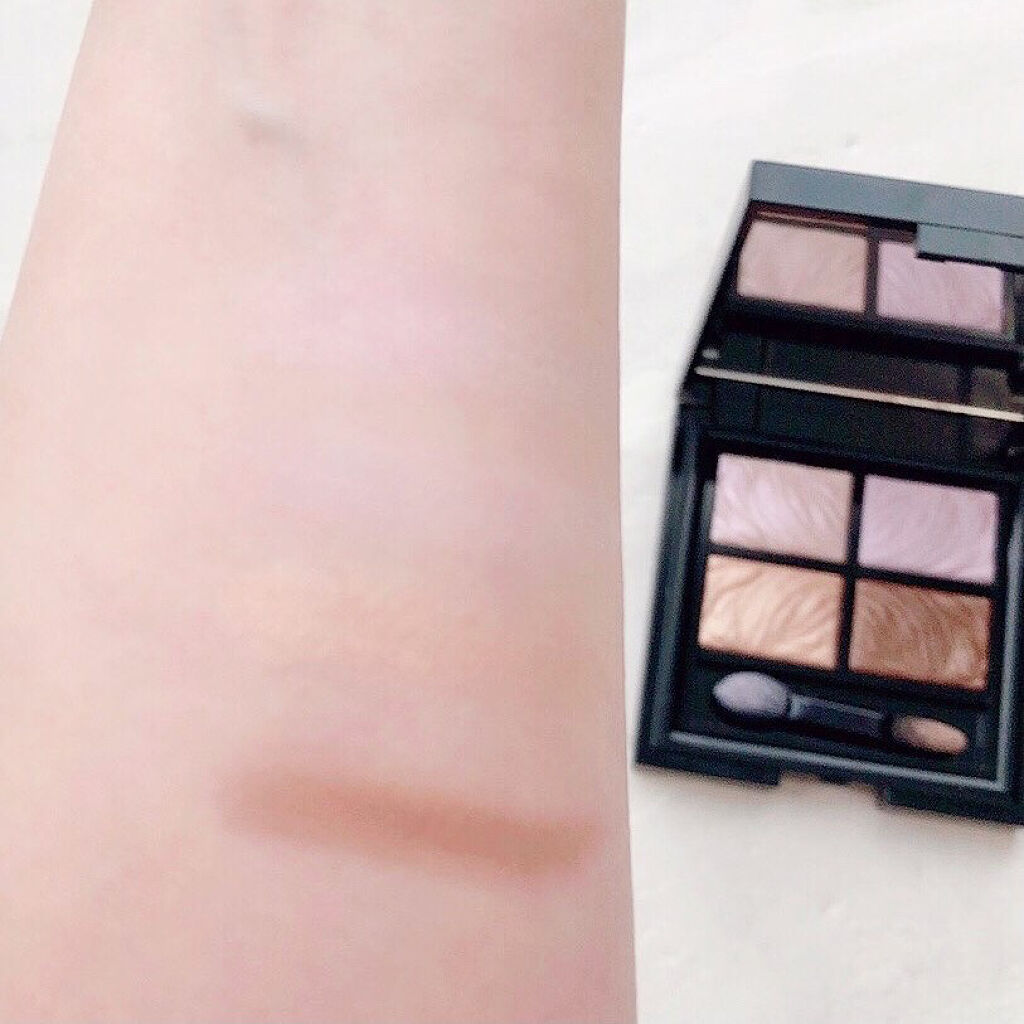 フラロッソ インテンソ アイシャドウ VI02/アスタリフト/アイシャドウパレットを使ったクチコミ（2枚目）