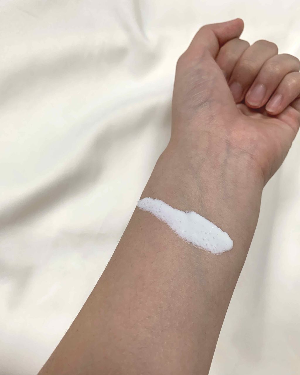 皮脂テカリ防止下地/CEZANNE/化粧下地を使ったクチコミ（2枚目）