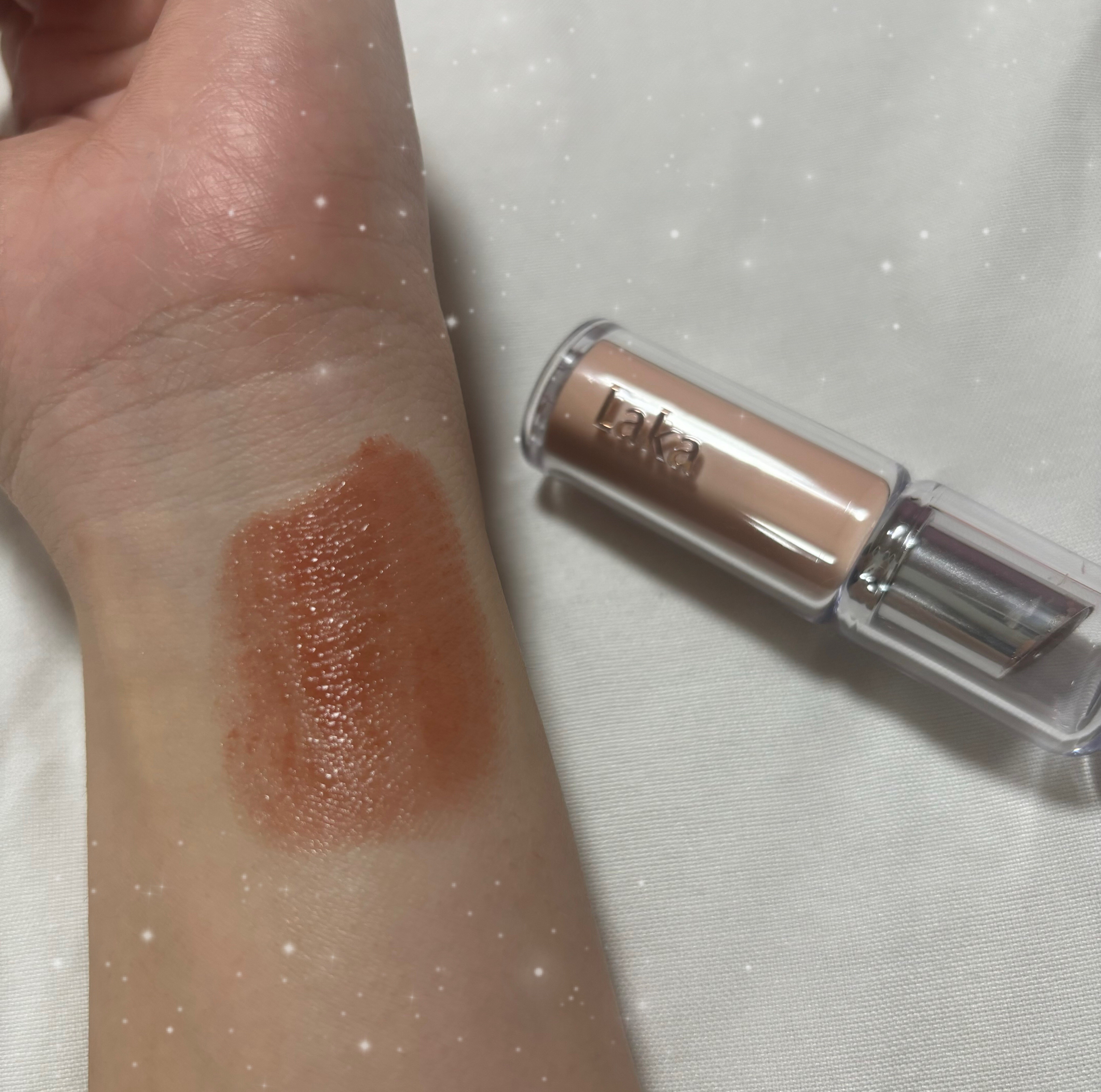 ボンディンググロウリップスティック/Laka/口紅を使ったクチコミ（1枚目）