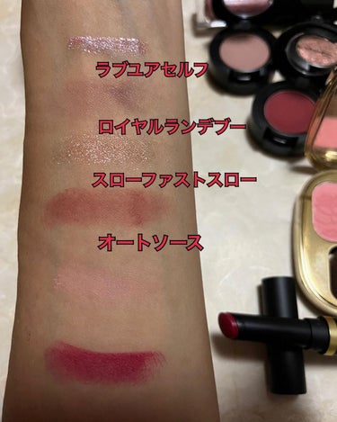 ブラッシュオブローズ ルミナスチークカラー ラブコレクター/DOLCE&GABBANA BEAUTY/パウダーチークを使ったクチコミ（2枚目）