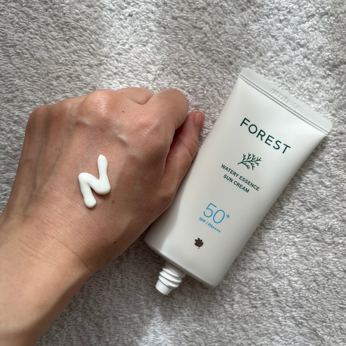 フォレスト エッセンスサンクリーム/FoRest by Greenfinger/日焼け止めローションを使ったクチコミ(2枚目)