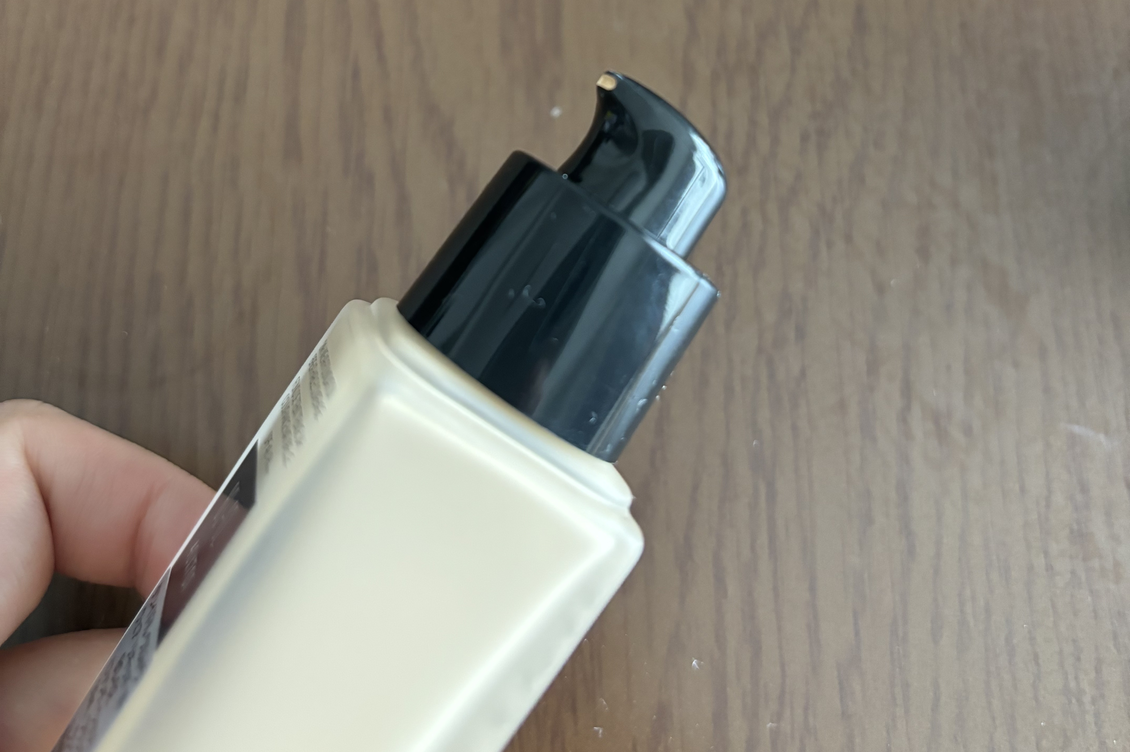 タンイドル ウルトラ ウェア リキッド N/LANCOME/リキッドファンデーションを使ったクチコミ（3枚目）