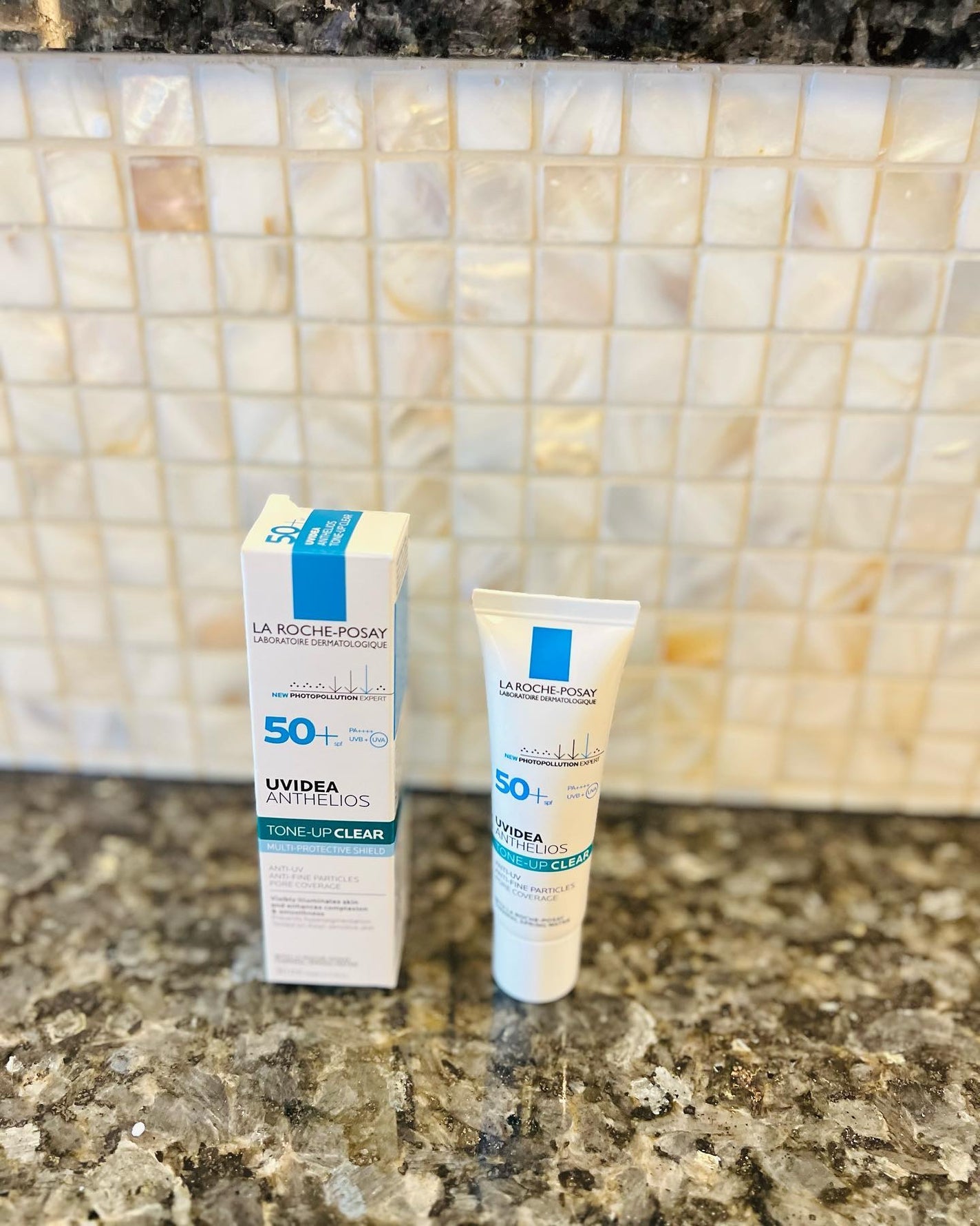 UVイデア XL プロテクショントーンアップ クリア/ラ ロッシュ ポゼ/化粧下地を使ったクチコミ(1枚目)