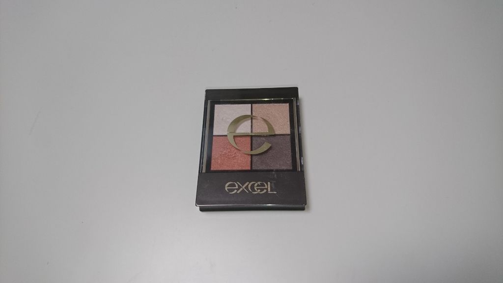 リアルクローズシャドウ/excel/アイシャドウパレットを使ったクチコミ(1枚目)