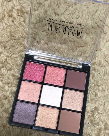 UR GLAM　BLOOMING EYE COLOR PALETTE/U R GLAM/アイシャドウパレットを使ったクチコミ（3枚目）