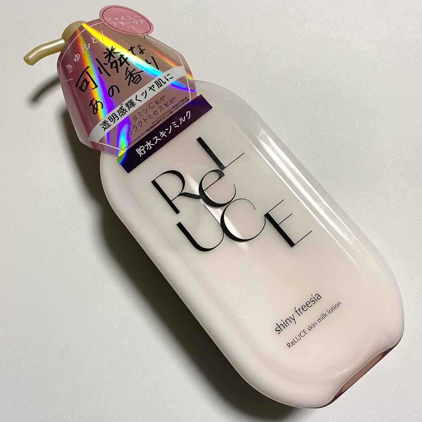 リルーチェスキンミルクローションプリズムリリー/コスメテックスローランド/ボディローションを使ったクチコミ(1枚目)