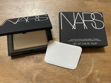 ライトリフレクティングセッティングパウダー　プレスト　N/NARS/プレストパウダーを使ったクチコミ（1枚目）