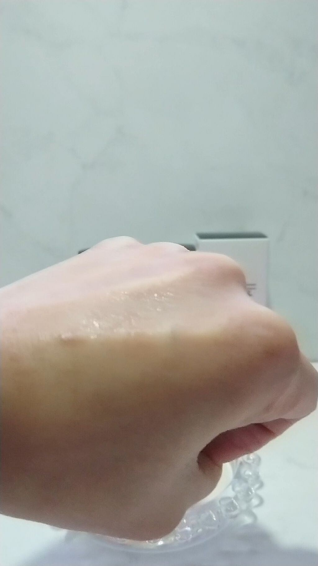 ライトフル Ｃ＋ティンティッド プライマーSPF45(PA++++)/M・A・C/化粧下地を使ったクチコミ（2枚目）