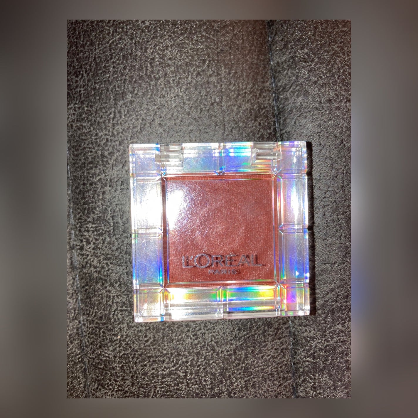 カラークイーン オイルシャドウ/ロレアル パリ/単色アイシャドウを使ったクチコミ(1枚目)