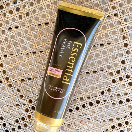 THE BEAUTY 髪のキメ美容プレミアムトリートメント<モイストリペアプレミアム>/エッセンシャル/洗い流すヘアトリートメントを使ったクチコミ(1枚目)