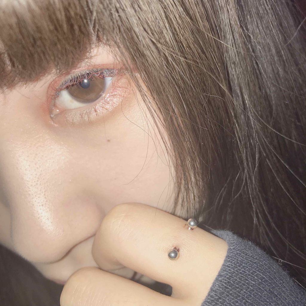 siiki on LIPS 「髪色が変わったのでメイクの色味も少しシックな感じに落ち着かせま..」(1枚目)