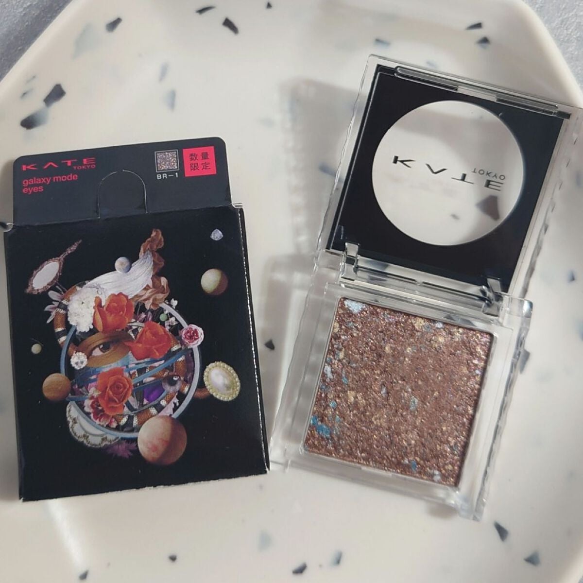 ギャラクシーモードアイズ/KATE/単色アイシャドウを使ったクチコミ(1枚目)